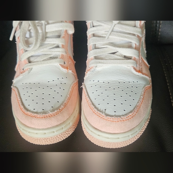 Nike Dunk Mid Top 1985 Artic Orance Sneakers women's size 7 shoes - Picture 4 of 15